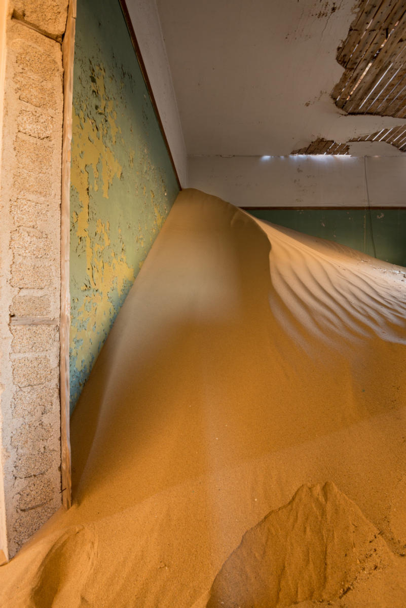 Sand Swept : Namibia, The Land of Dunes : ELIZABETH SANJUAN PHOTOGRAPHY