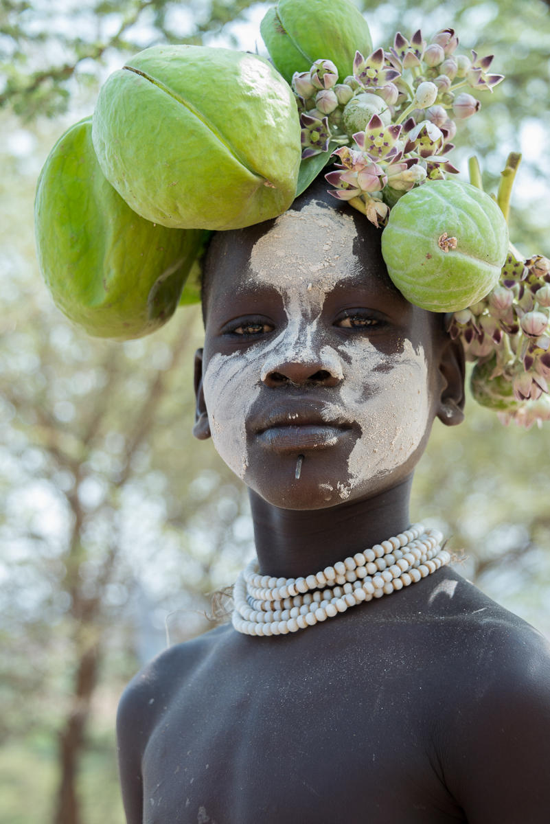 Gourds : Ethiopia,  Vanishing Omo Tribess : ELIZABETH SANJUAN PHOTOGRAPHY