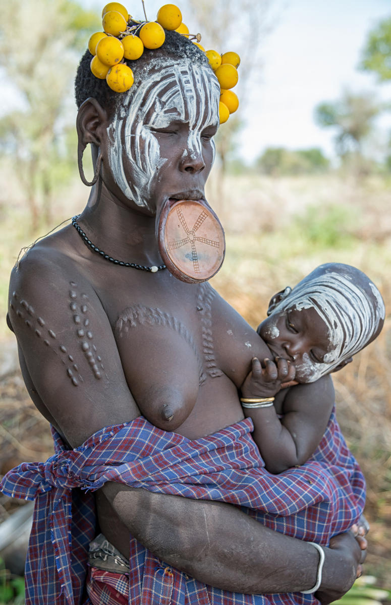 Mursi Mama : Ethiopia,  Vanishing Omo Tribess : ELIZABETH SANJUAN PHOTOGRAPHY