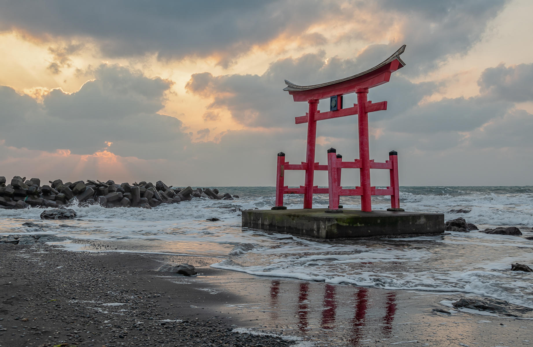 Torii Gate Golden : Japan, Hokkaido, Silent Snow : ELIZABETH SANJUAN PHOTOGRAPHY