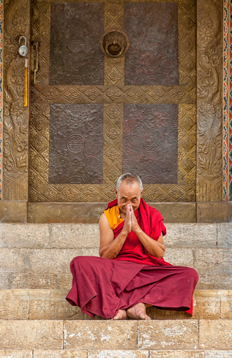 Namaste : Bhutan, The Land of Happiness : ELIZABETH SANJUAN PHOTOGRAPHY