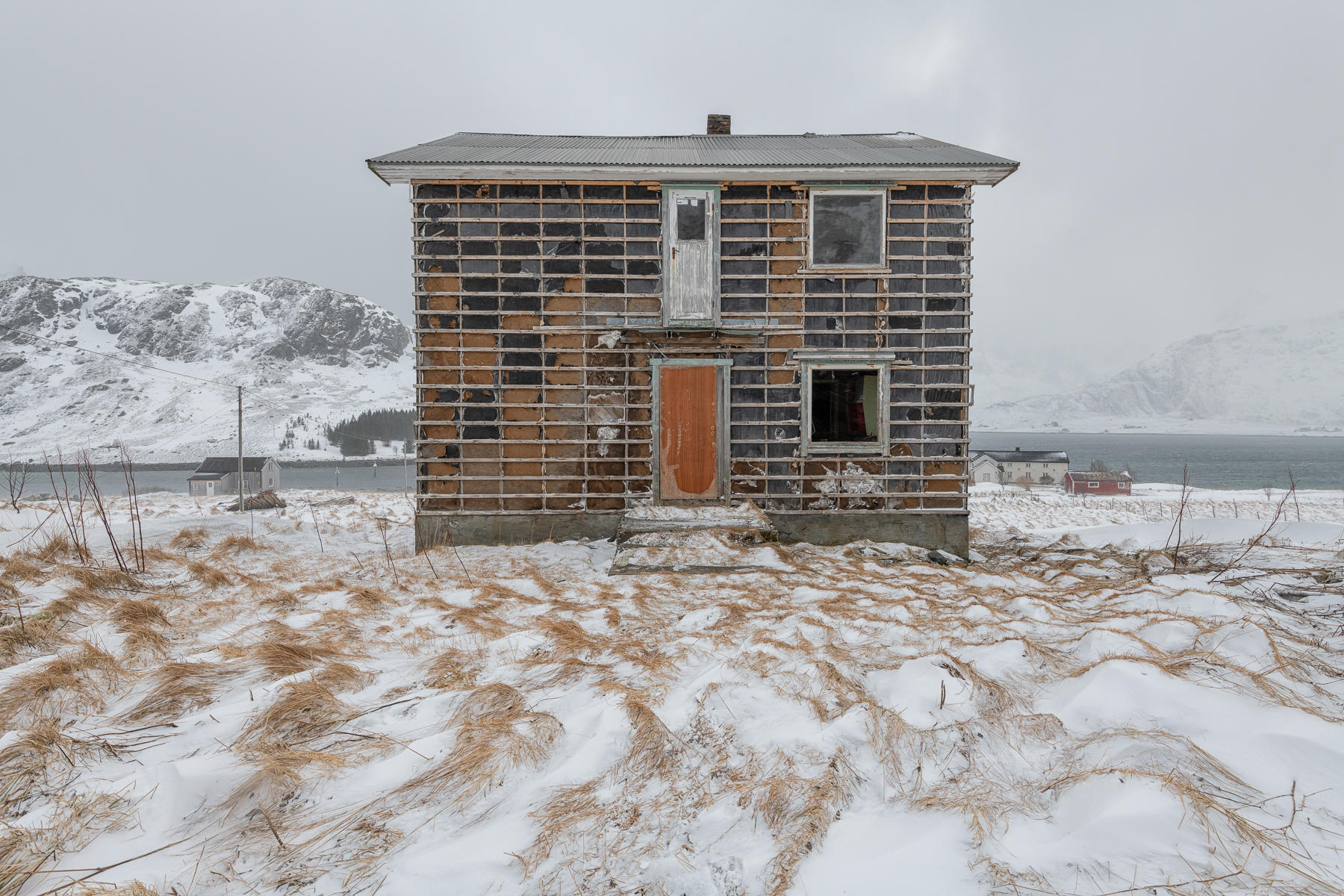 Two Door Home : Norway, Lofoten, Land of Cod : ELIZABETH SANJUAN PHOTOGRAPHY