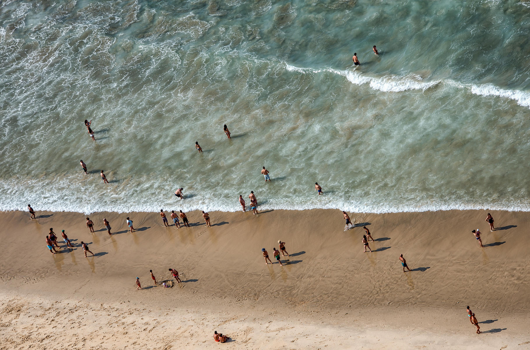 Beach scene, Portugal : Miscellaneous Mix, Something for Everyone : ELIZABETH SANJUAN PHOTOGRAPHY